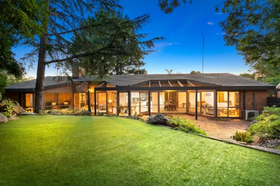 9 Eskdale Court, Eltham North, Vic 3095