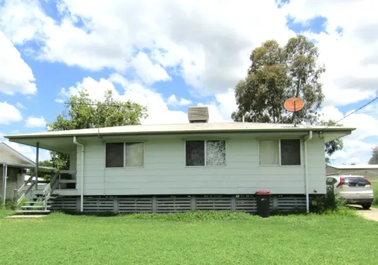 9 Eucalyptus Street, Blackwater, Qld 4717