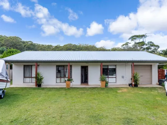 9 Eugenia Place, Maloneys Beach, NSW 2536