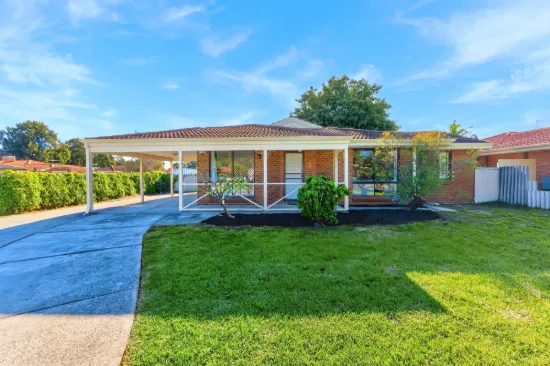 9 Excalibur Circle, Camillo, WA 6111