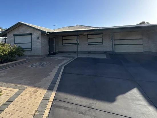 9 Eyre Highway, Ceduna, SA 5690