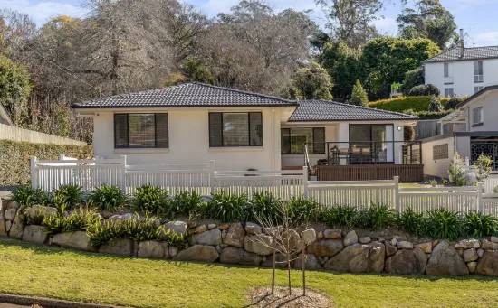 9 Fairholme Street, Mount Lofty, Qld 4350