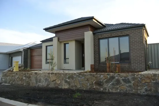 9 Farrow Place, Maddingley VIC 3340-Image