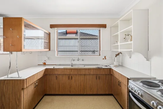 9 Flinders Avenue, Seaford, SA 5169-Image