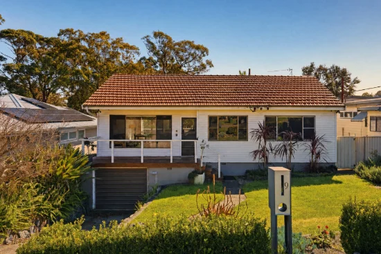 9 Fraser Parade, Charlestown, NSW 2290