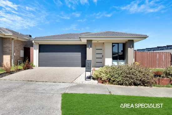 9 Fuji Street, Clyde North, Vic 3978