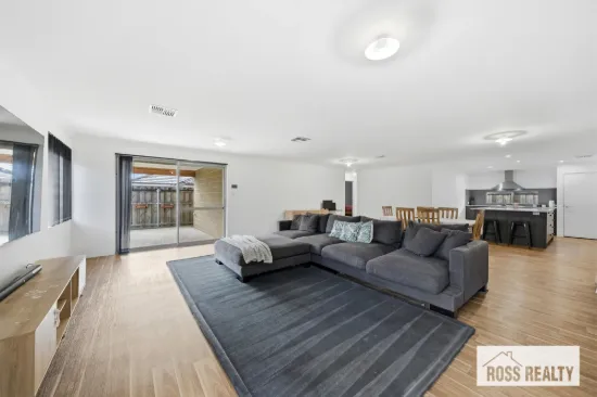 9 Glamorgan Loop, Ellenbrook, WA 6069