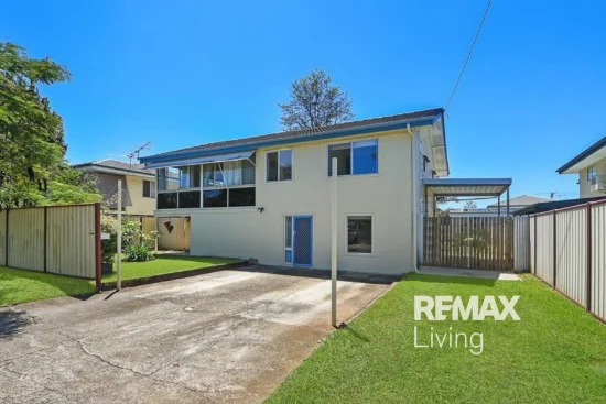 9 Golden Avenue, Kallangur, Qld 4503