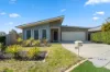 9 Goldstein Crescent, Lloyd, NSW 2650