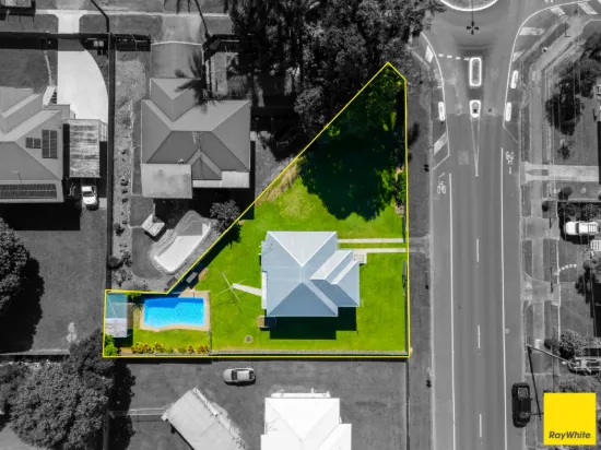 9 Gordon Street, Earlville, Qld 4870