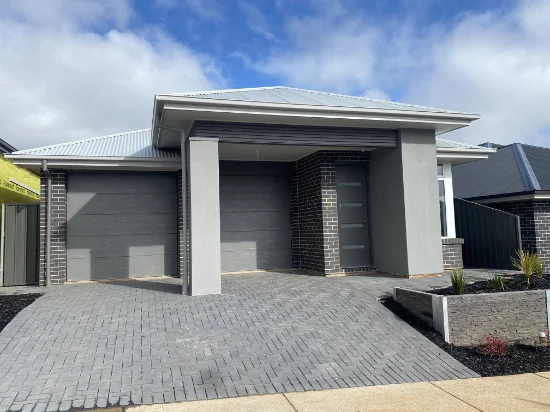 9 HAMILTON COURT, Mount Barker, SA 5251