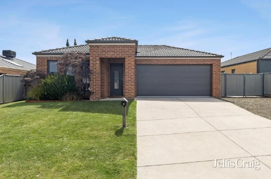 9 Holstein Close, Delacombe, Vic 3356