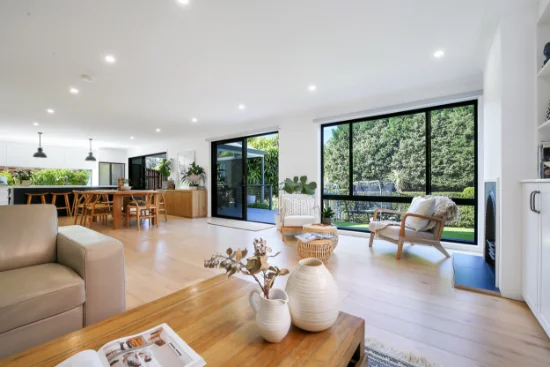 9 Howard Avenue, Green Point, NSW 2251
