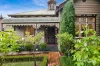 9 Howard Street, Soldiers Hill, Vic 3350
