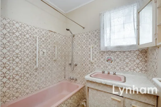 9 Illoura Street, Cranbrook, Qld 4814-Image