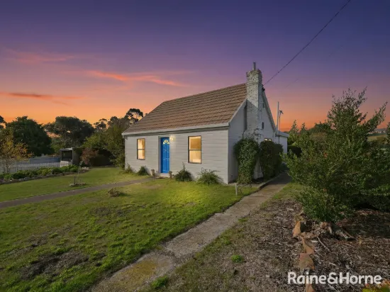9 Inkerman Street, Triabunna, Tas 7190