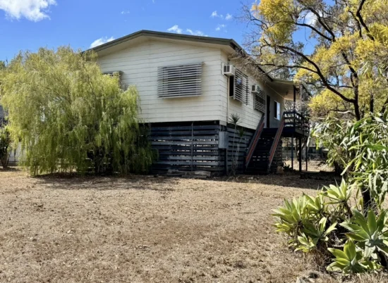 9 JACKSON Avenue, Moranbah, Qld 4744