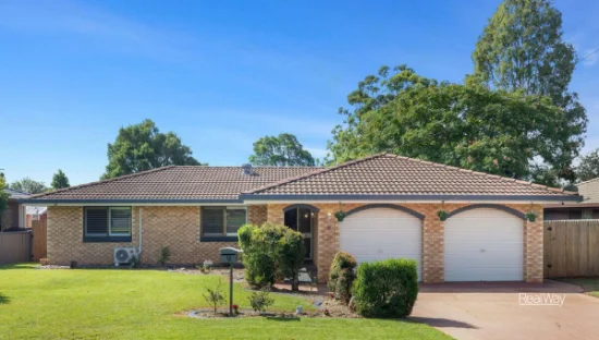 9 Jason Street, Wilsonton Heights, Qld 4350
