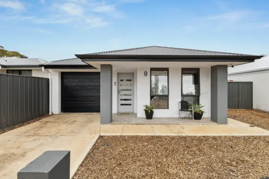 9 Karri Street, Munno Para, SA 5115