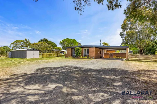 9 Kennedys Rd, Smythes Creek, Vic 3351