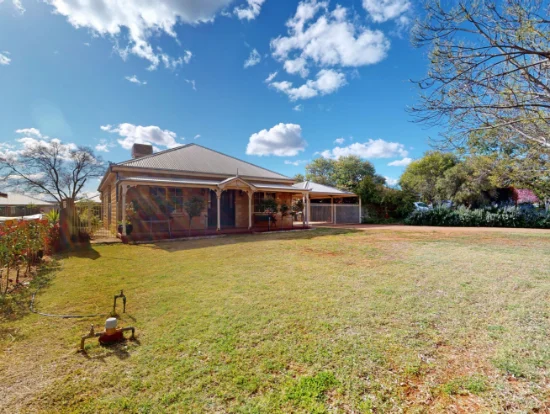 9 Kensington Avenue, Dubbo NSW 2830-Image