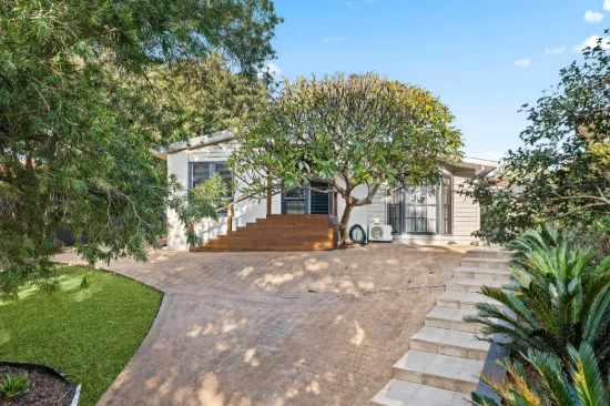 9 Larama Avenue, Dapto, NSW 2530