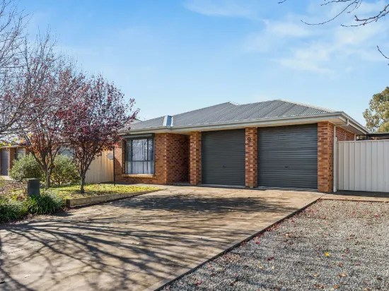 9 Lawes Terrace, Reid, SA 5118
