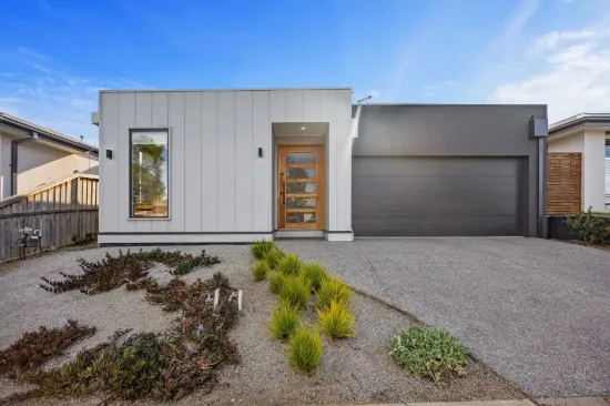 9 Lightwood Street, Torquay, Vic 3228