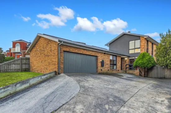 9 Lindsay Close, Endeavour Hills, Vic 3802