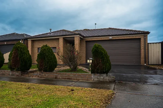9 Love Street, Lynbrook, Vic 3975