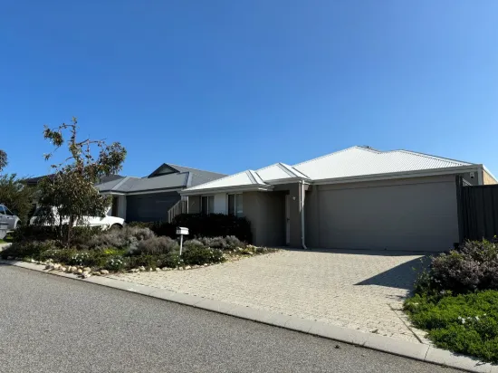 9 Lustre Road, Eglinton, WA 6034