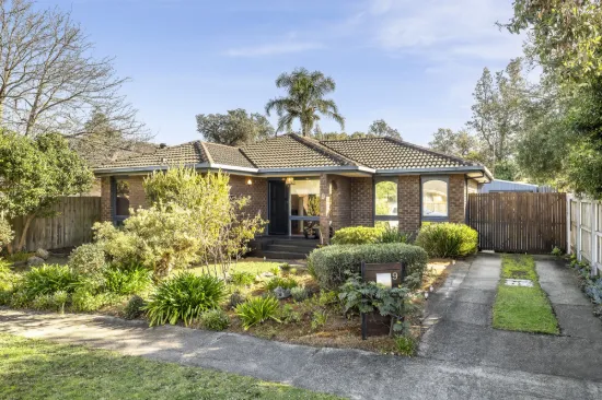 9 Mahoney Crescent, Seaford, Vic 3198