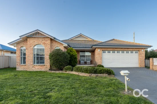 9 Majestic Way, Orange, NSW 2800