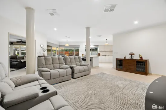 9 Manderstone Way, Canning Vale, WA 6155-Image