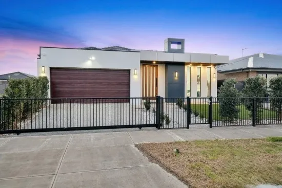 9 Masters Crescent, Mambourin, Vic 3024