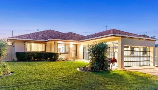 9 Matipo Place, Palm Beach, Qld 4221