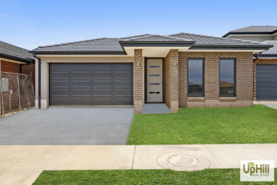 9 McKenzie Drive, Clyde North, Vic 3978