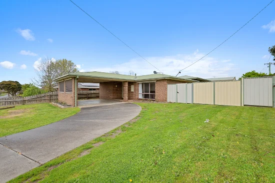 9 Mclean Street, Drouin, Vic 3818