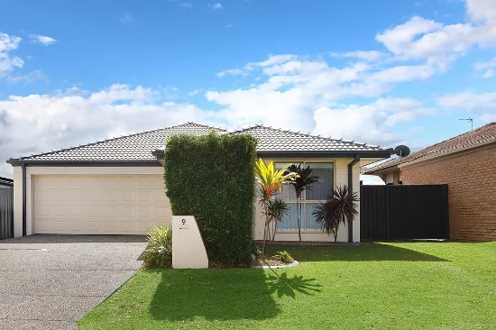 9 Meadowbank Drive, Upper Coomera, Qld 4209
