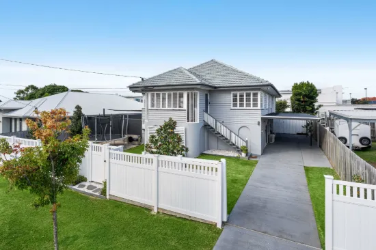 9 Merle Street, Carina, Qld 4152