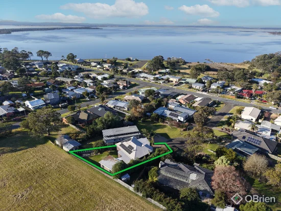9 Millicent Court, Eagle Point, Vic 3878