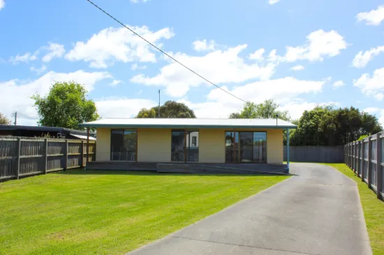 9 Moonah Way, Inverloch, Vic 3996