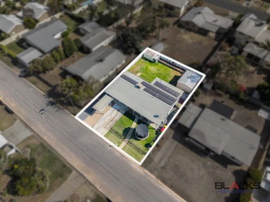9 Morse Street, Emerald, Qld 4720