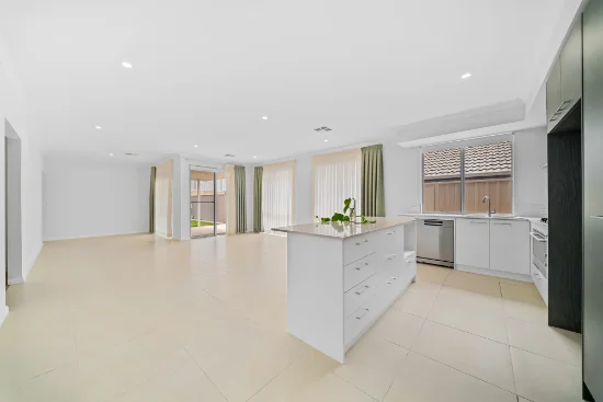 9 Murolang Approach, Canning Vale, WA 6155-Image