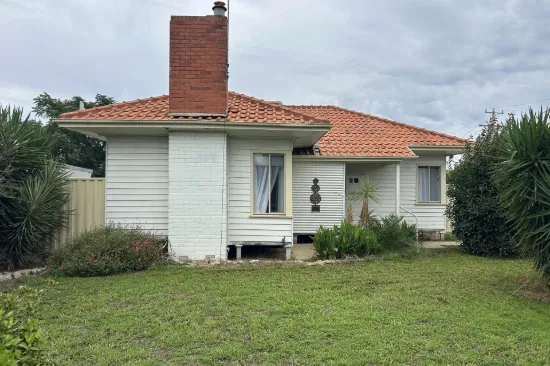 9 Murray Avenue, Numurkah, Vic 3636