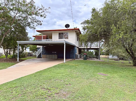 9 Newberry Court, Dysart, Qld 4745