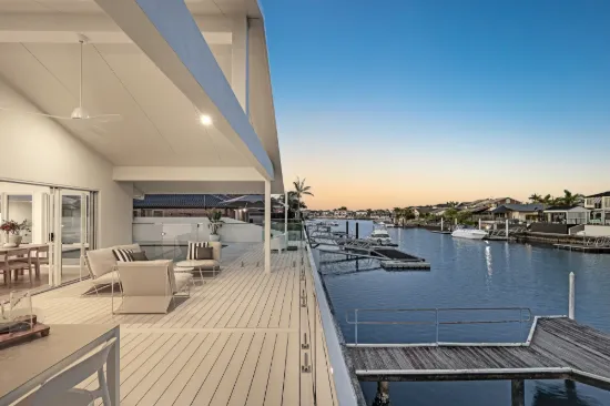 9 Nirvana Court, Runaway Bay, Qld 4216