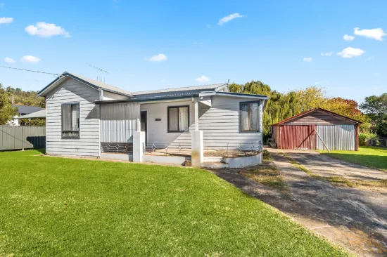 9 Oxley Drive, Mittagong, NSW 2575