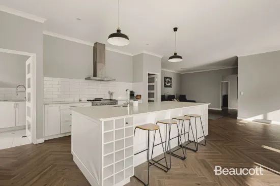 9 Pantropical Loop, Alkimos, WA 6038