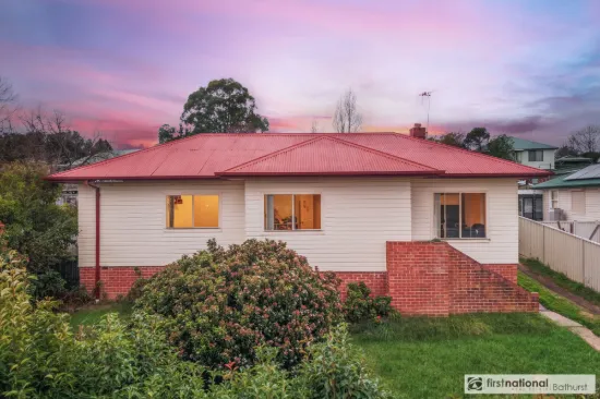 9 Parnham Street, West Bathurst, NSW 2795